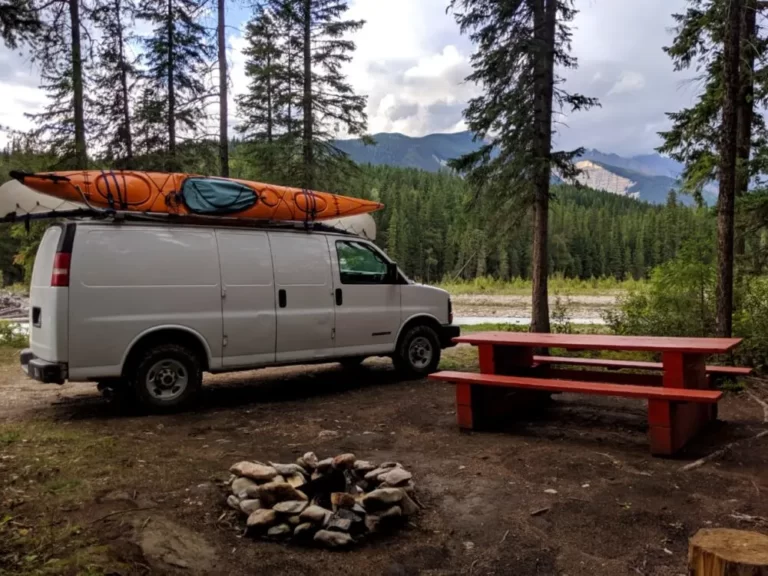 Can you camp for free on Vancouver Island